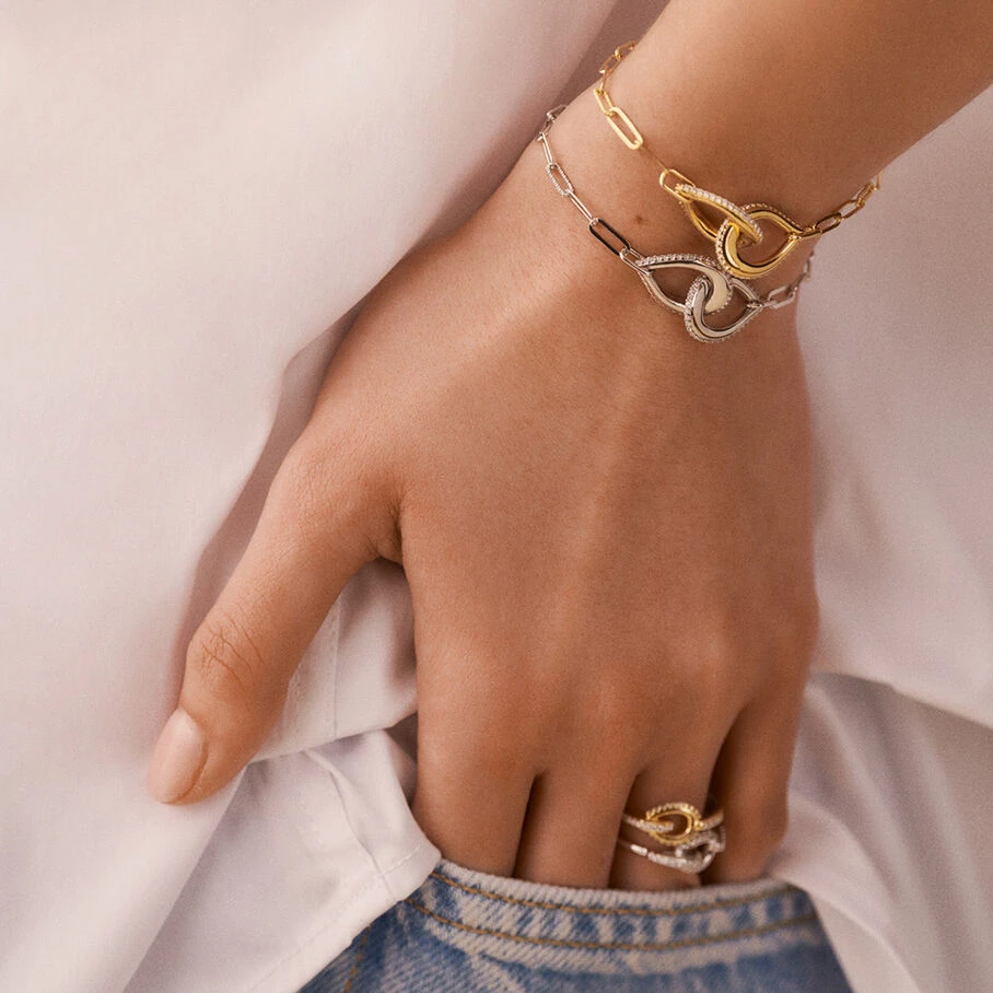 Bracelet Souple GEMINI - Cristal / Doré 5 Bracelet Souple GEMINI - Cristal / Doré – Image 3