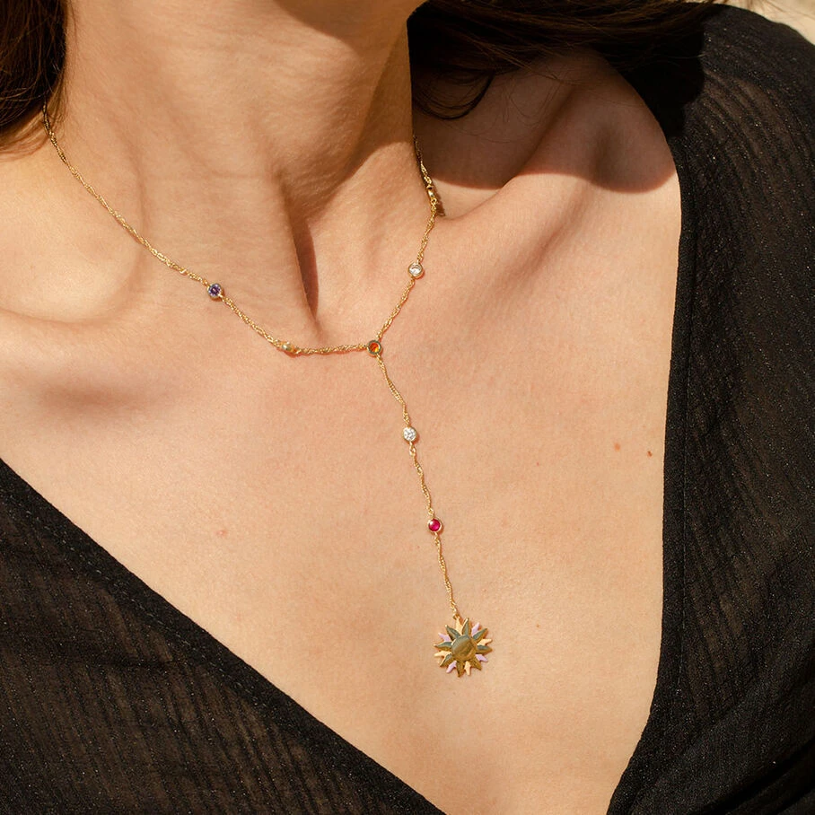 Collier Mi-long RODEO - Multicolore / Doré 6 Collier Mi-long RODEO - Multicolore / Doré – Image 4